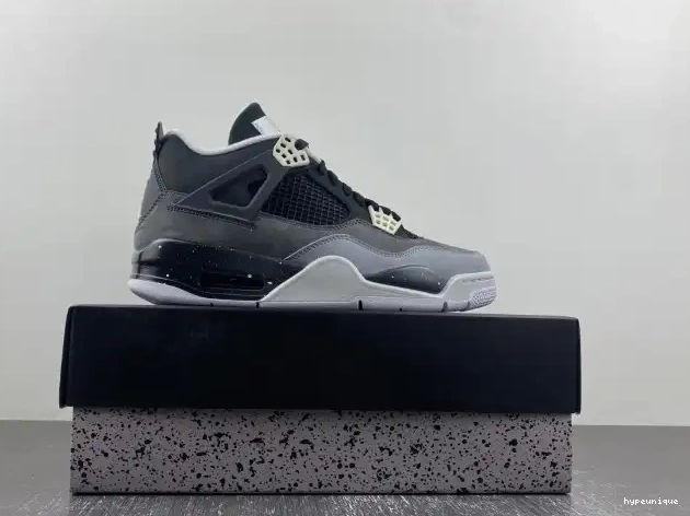 HYPE Pack (2013) 626969-030 4 Retro Jordan Fear 0617
